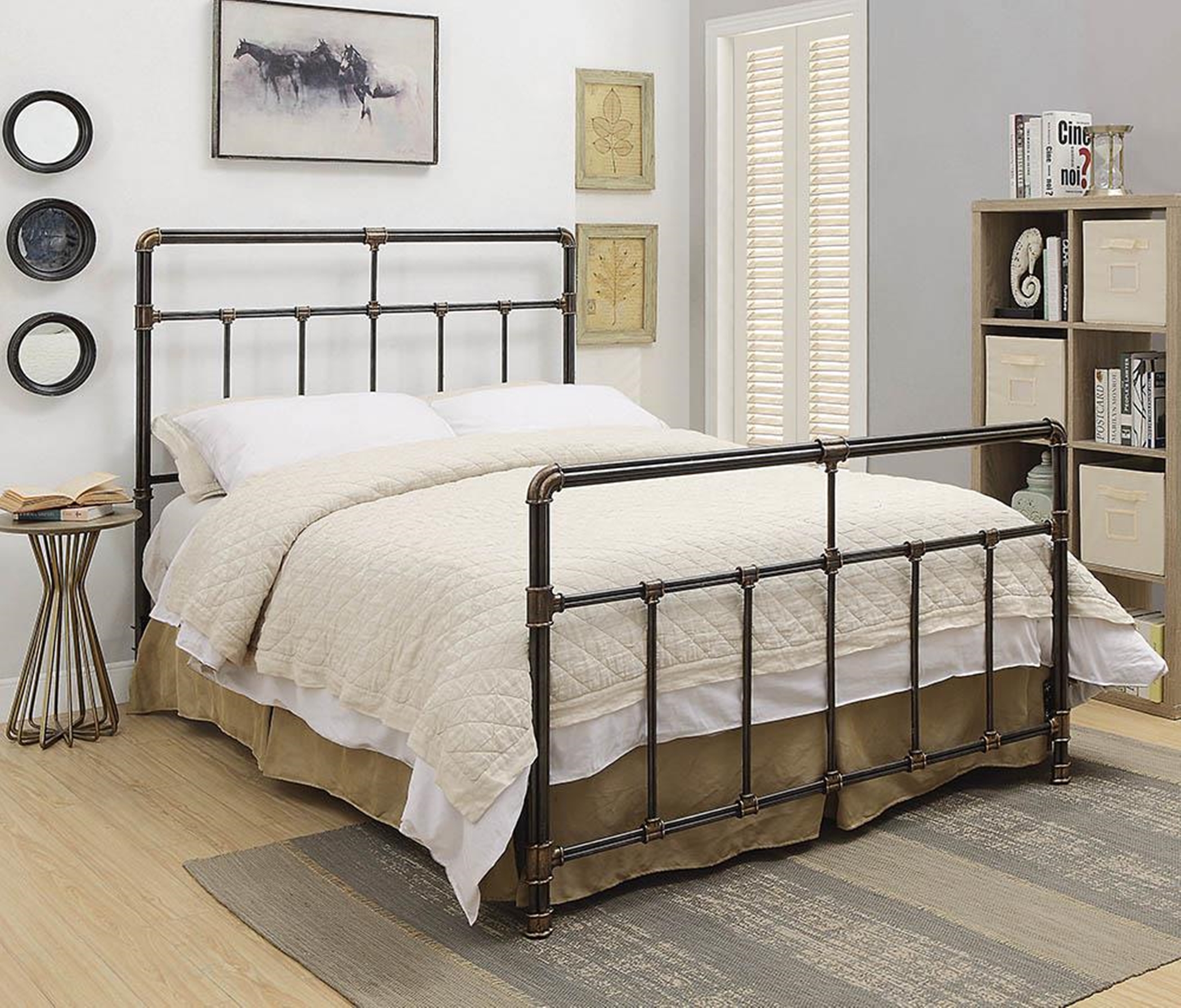Silas Antique Brass Metal King Bed