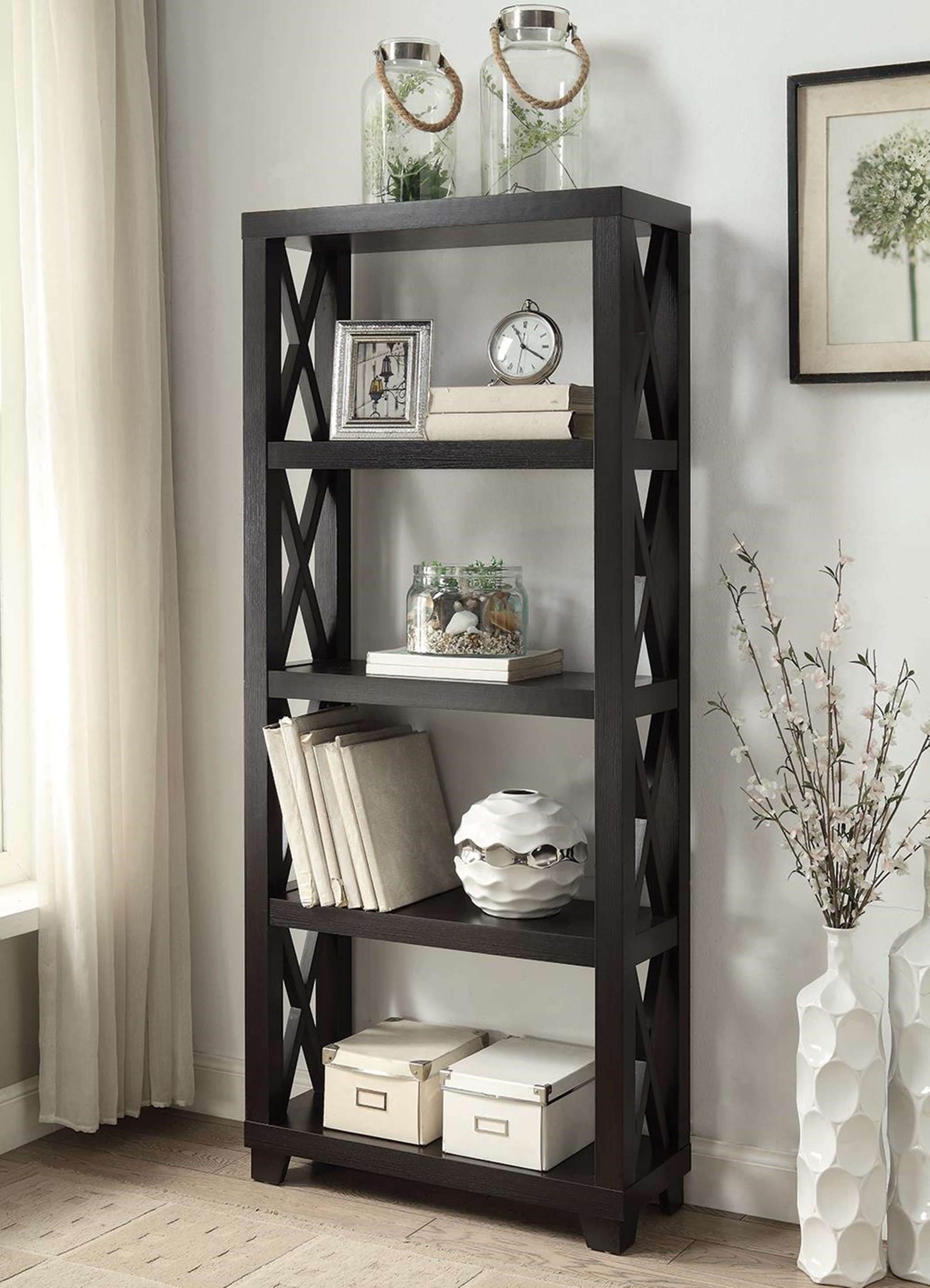 Humfrye Capp. Bookcase