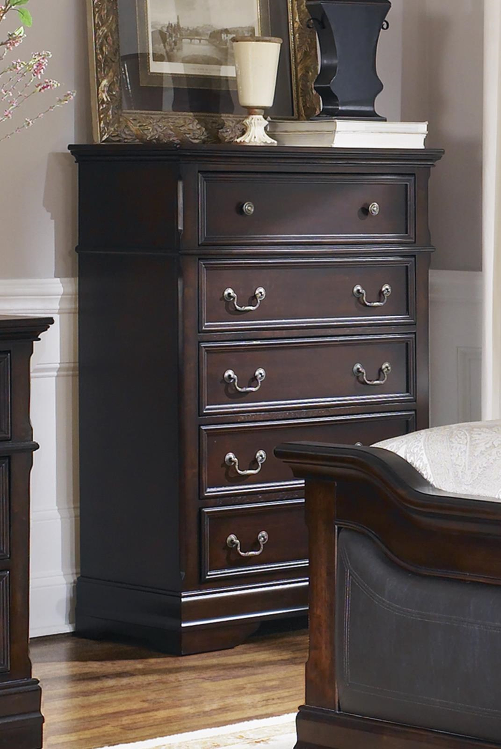 Cambridge Five-Drawer Chest - Click Image to Close