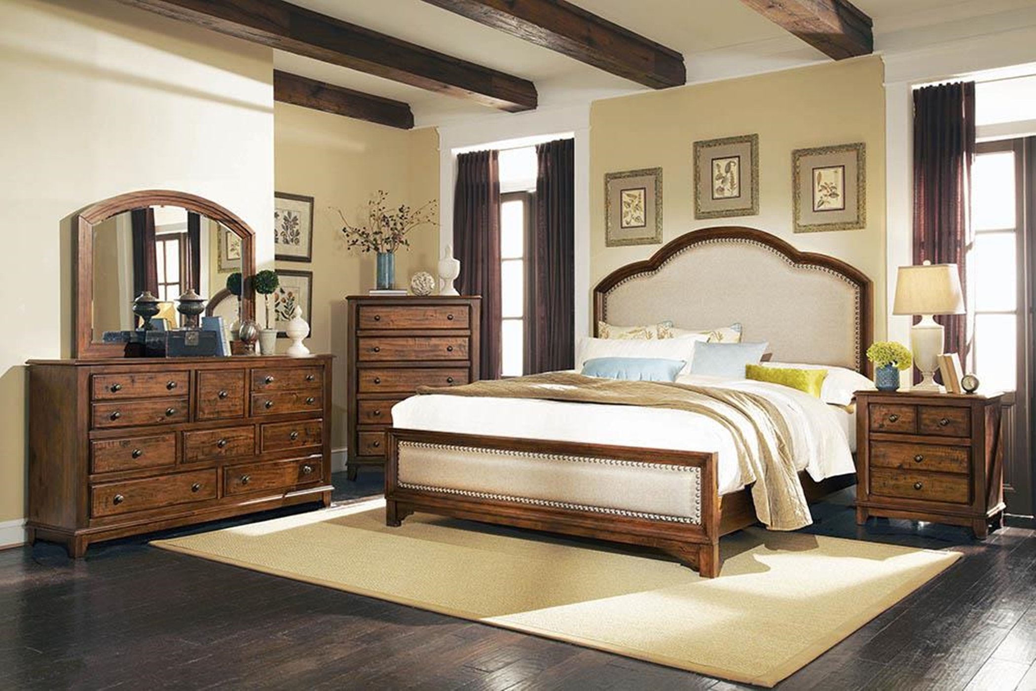 Laughton Rustic Brown Upholstered Queen Bed - Click Image to Close