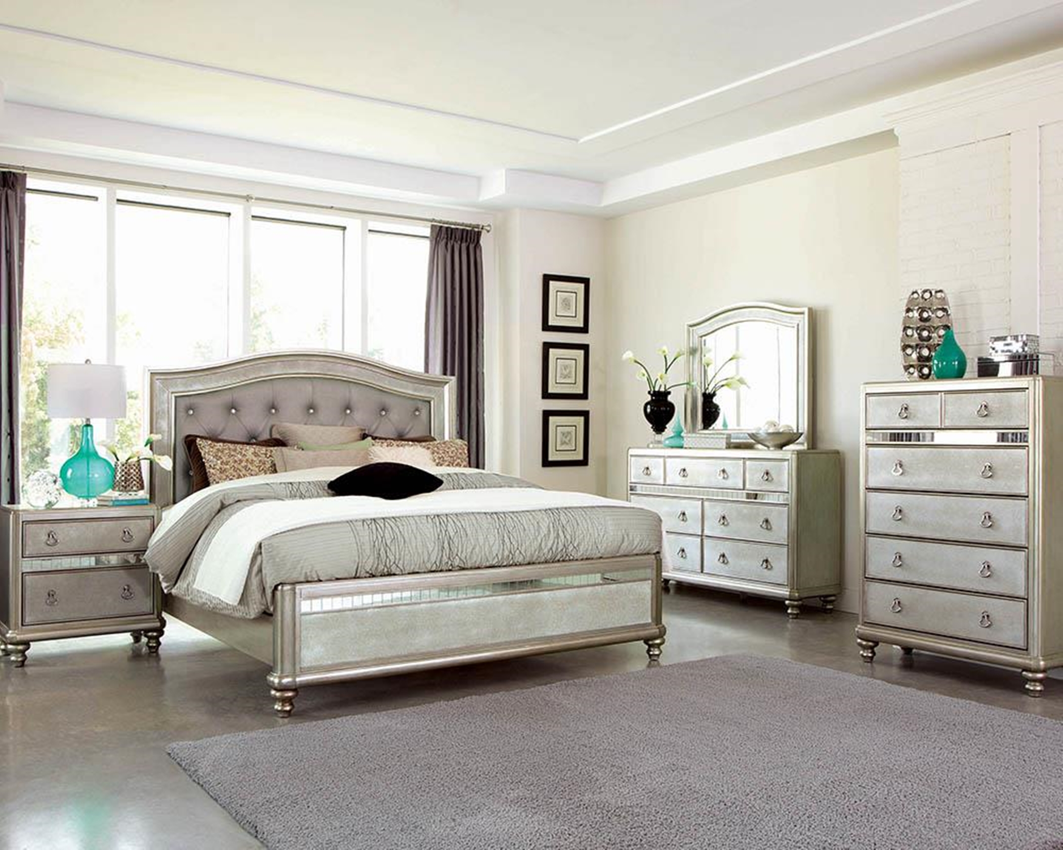 Bling Game Metallic E. King Bed - Click Image to Close