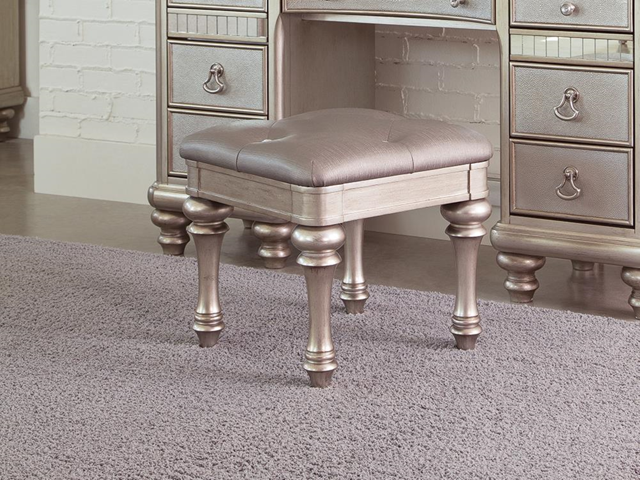 Bling Game Vanity Stool - Click Image to Close