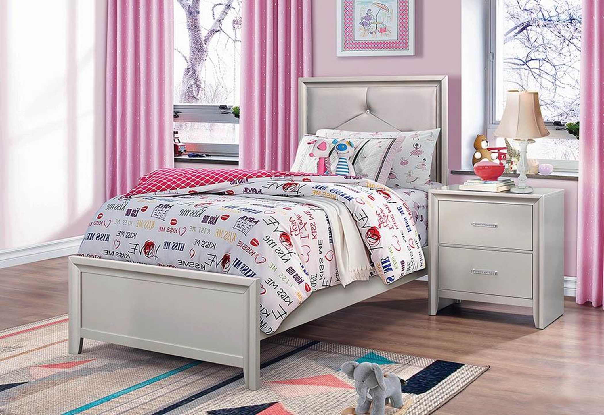 Lana Traditional Silver Twin Bed - Click Image to Close