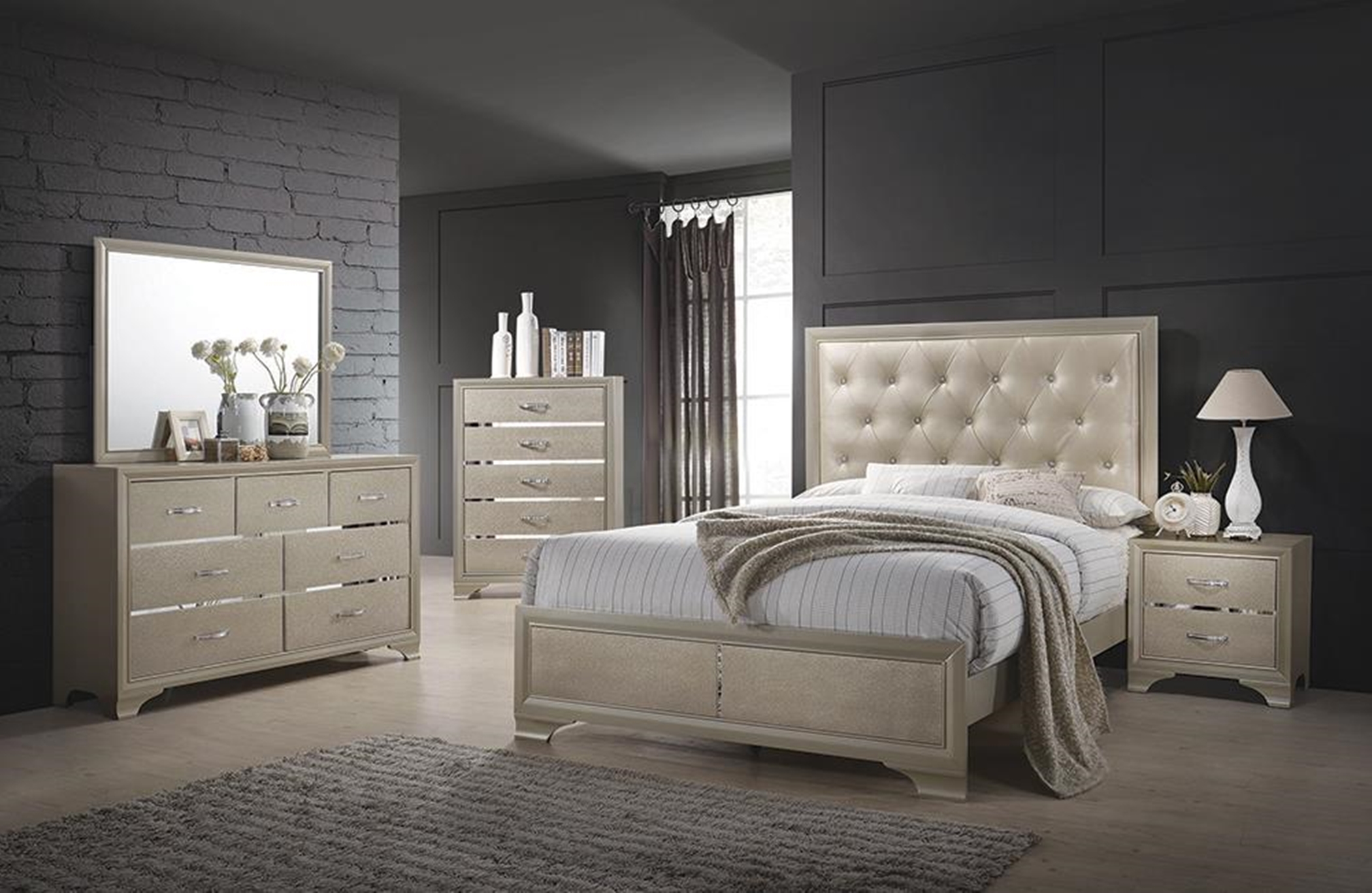 Beaumont Champagne E. King Bed - Click Image to Close