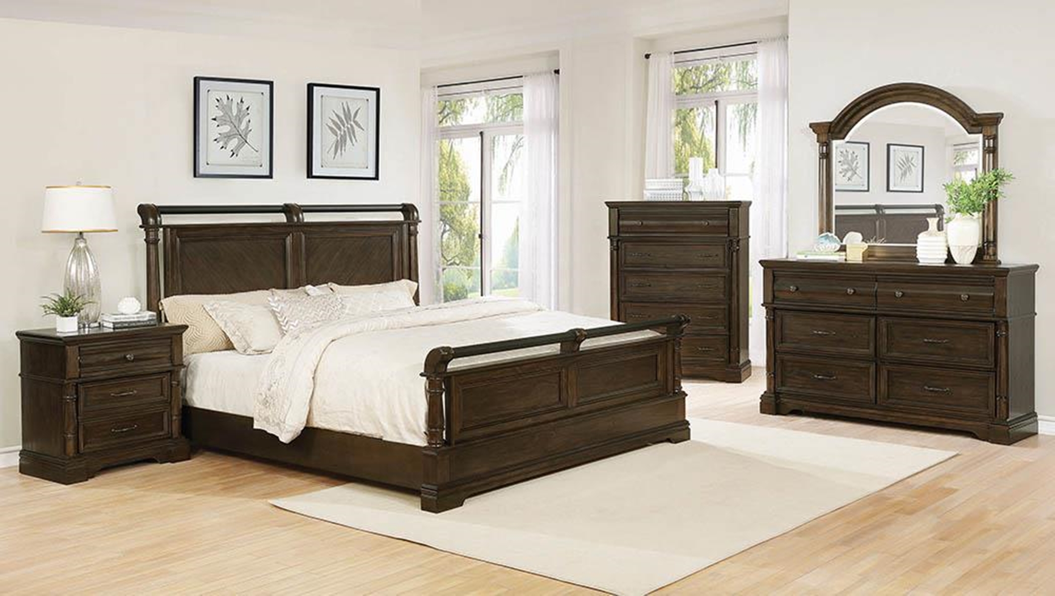 Traditional Heirloom Brown Cal. King Bed - Click Image to Close