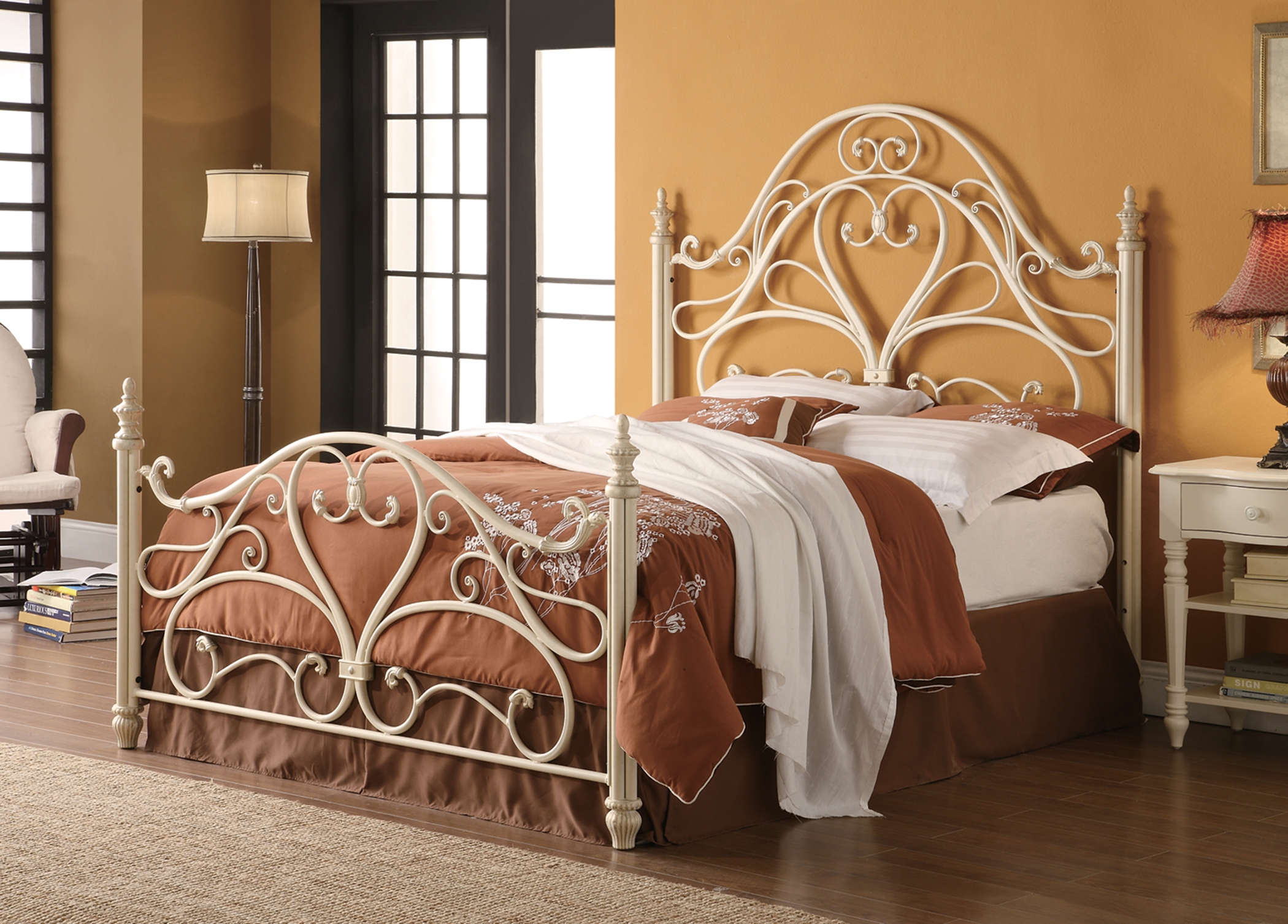 Magdalene White Queen Bed - Click Image to Close
