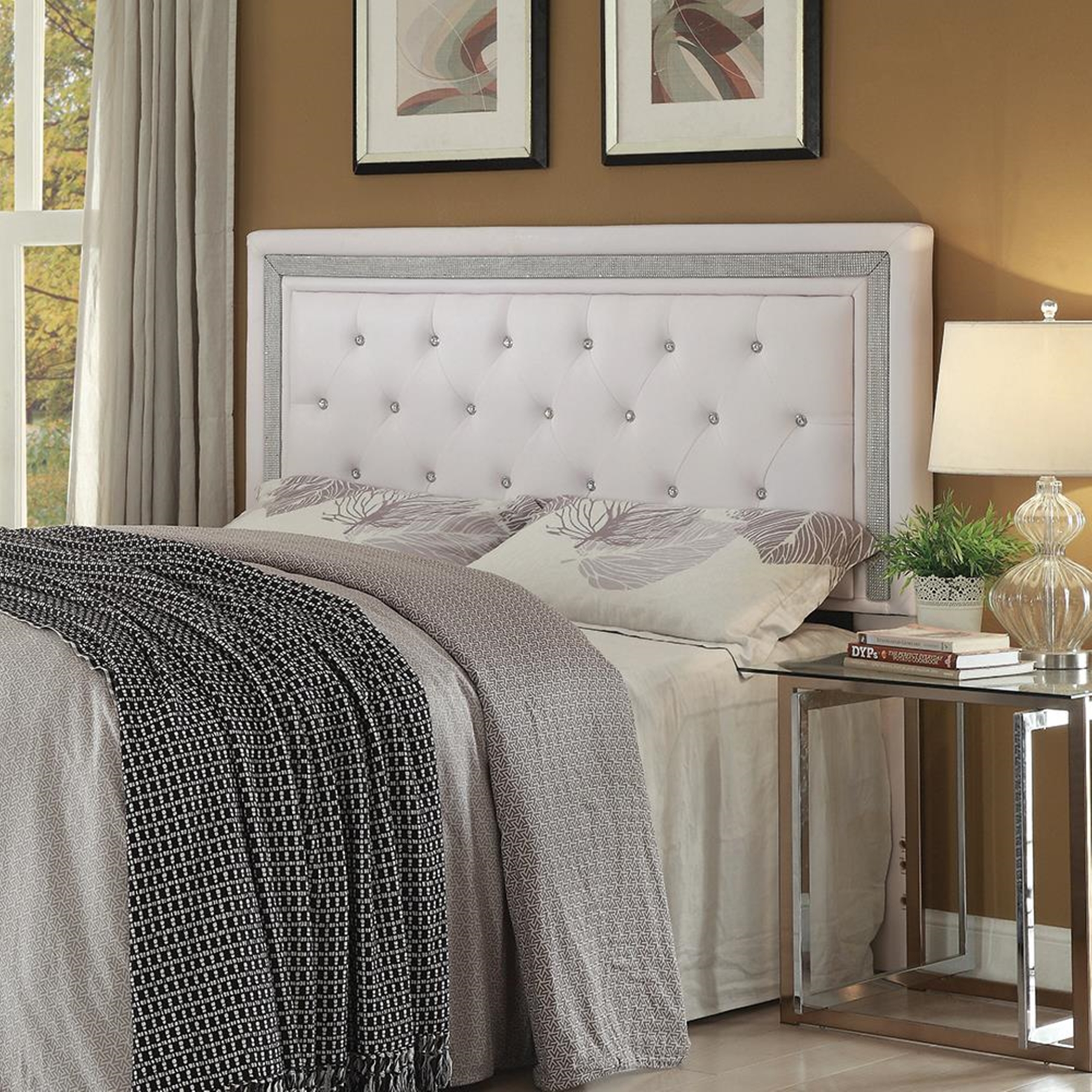 Andenne White Upholstered King Headboard - Click Image to Close