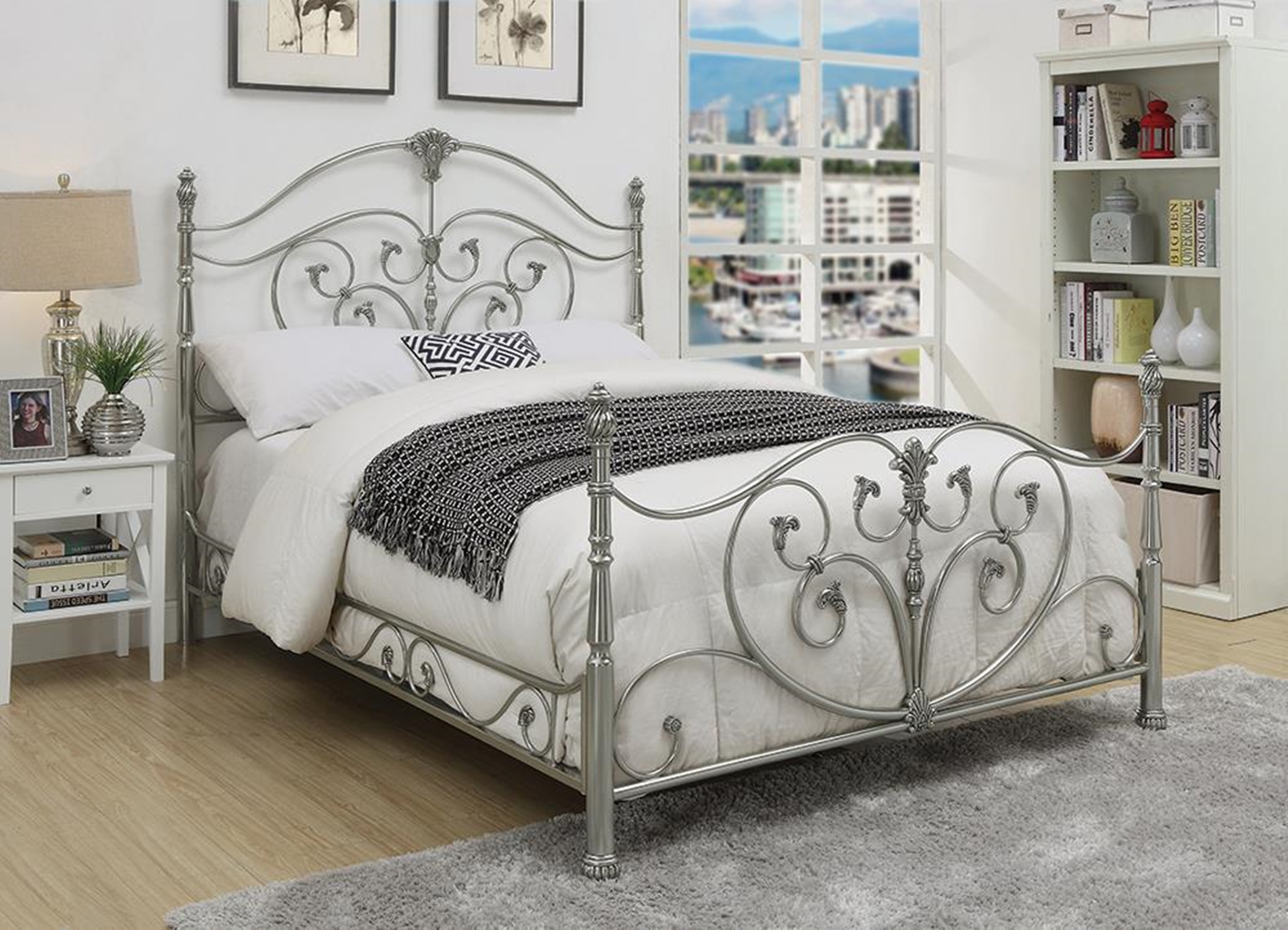 Evita Silver Metal Scrollwork King Bed - Click Image to Close