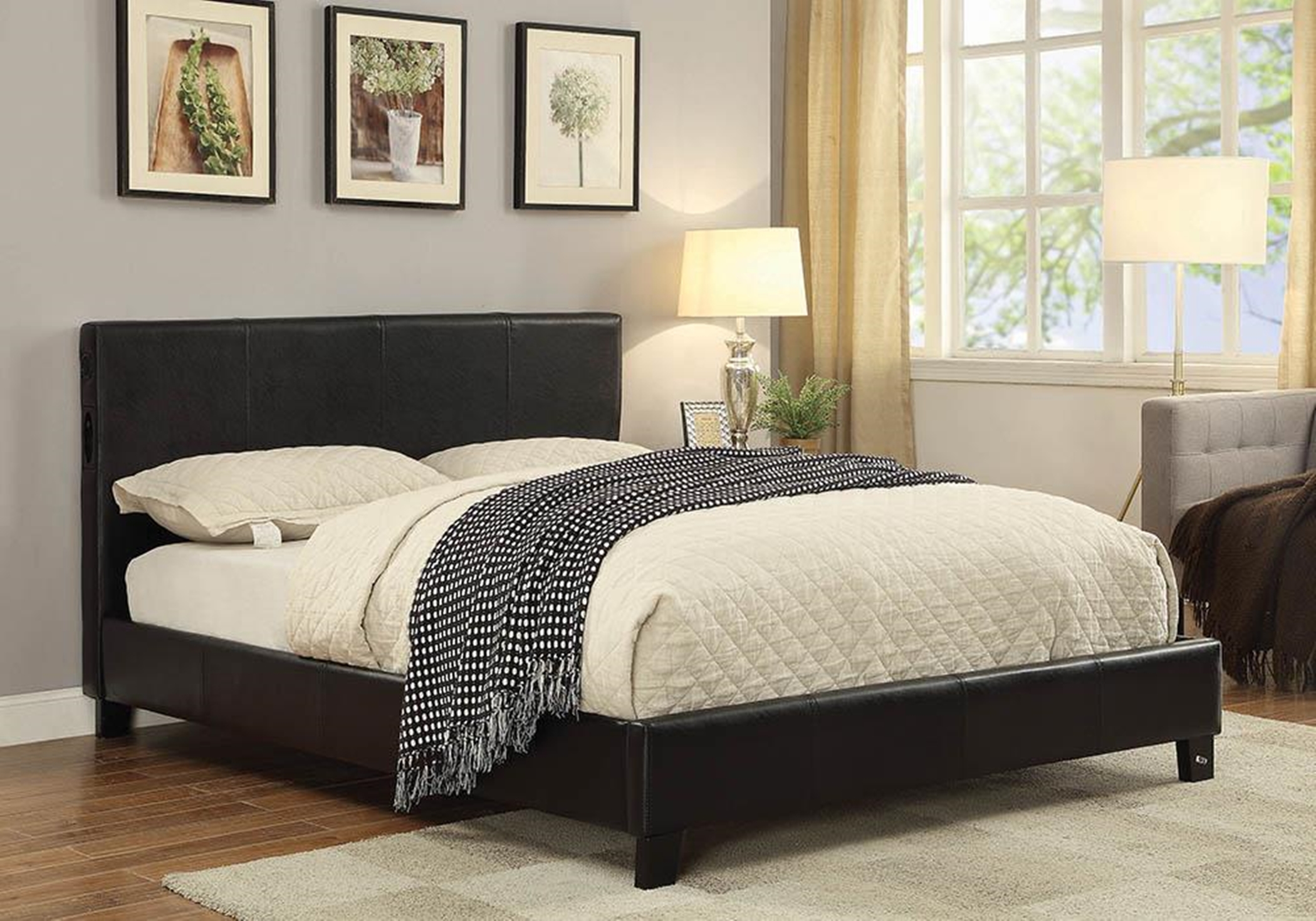 Black Queen Bed With Bluetooth Speakers - Click Image to Close