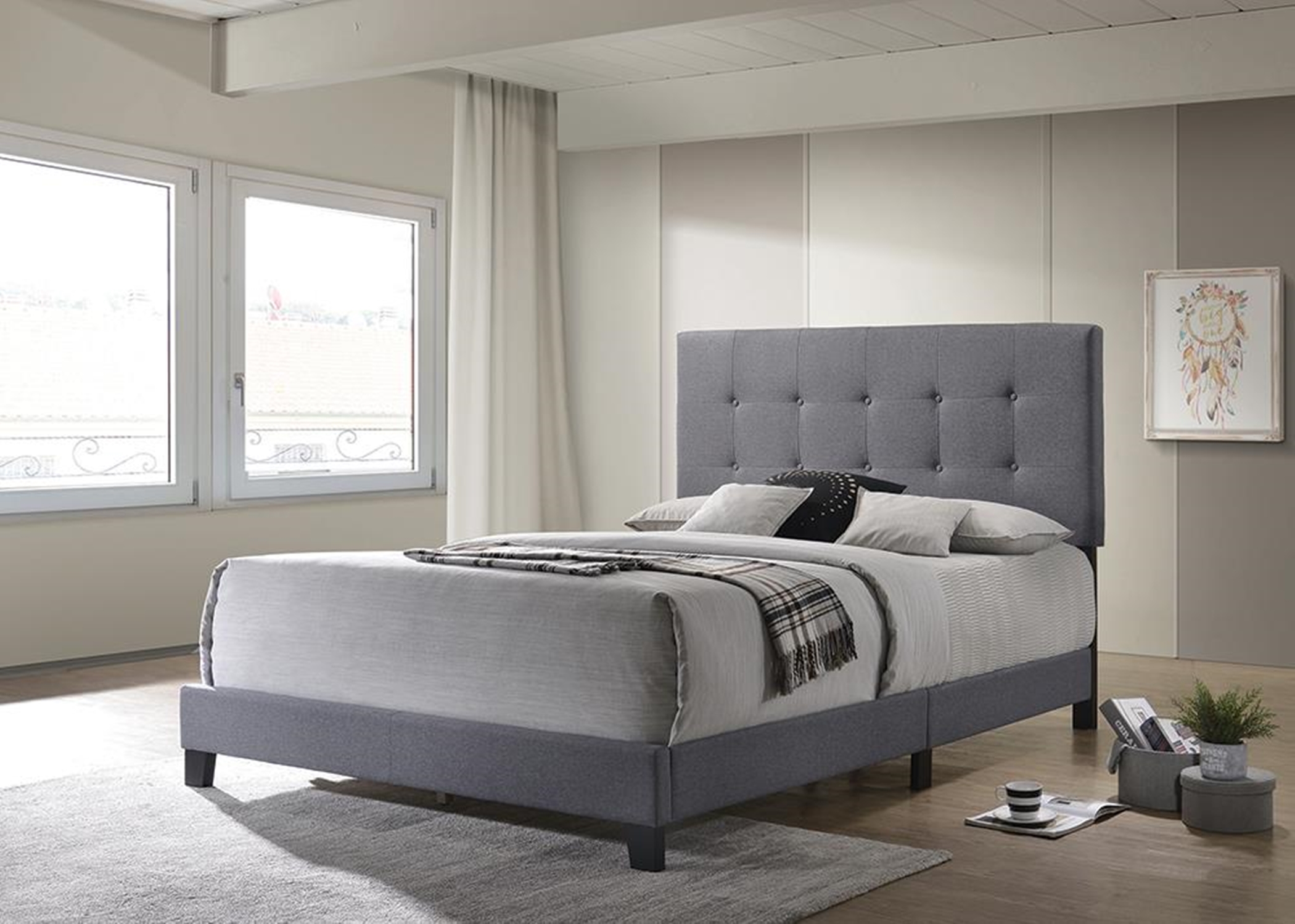 Mapes Queen Bed - Click Image to Close