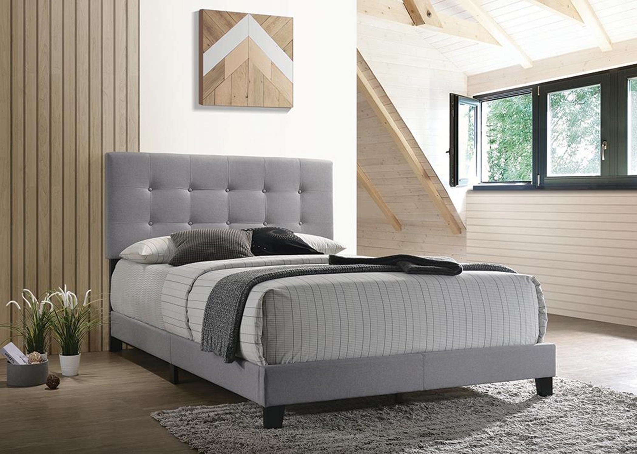 Mapes Queen Bed - Click Image to Close