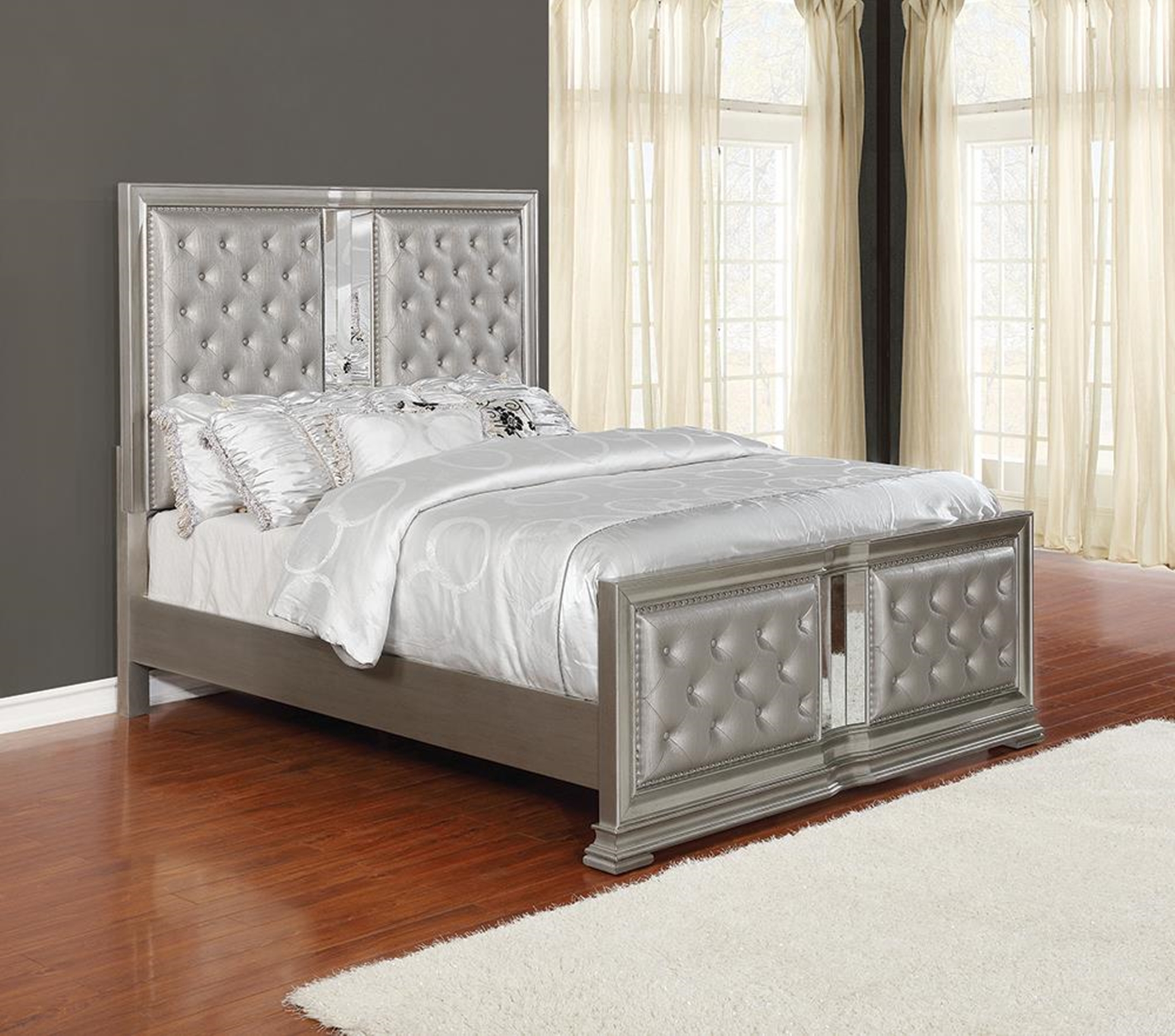Adele Metallic Full Bed - Click Image to Close