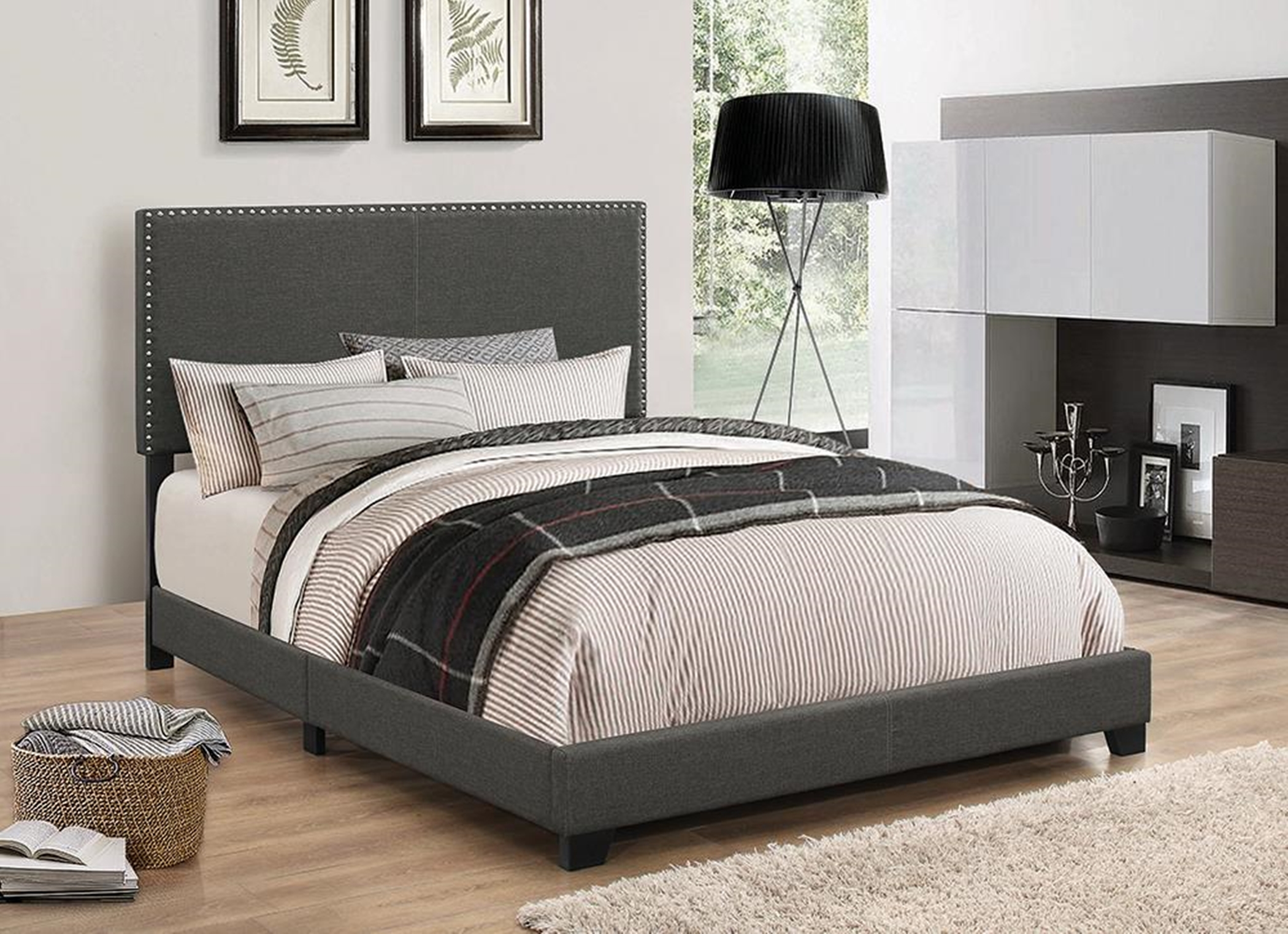 Boyd Upholstered Charcoal Full Bed - Click Image to Close