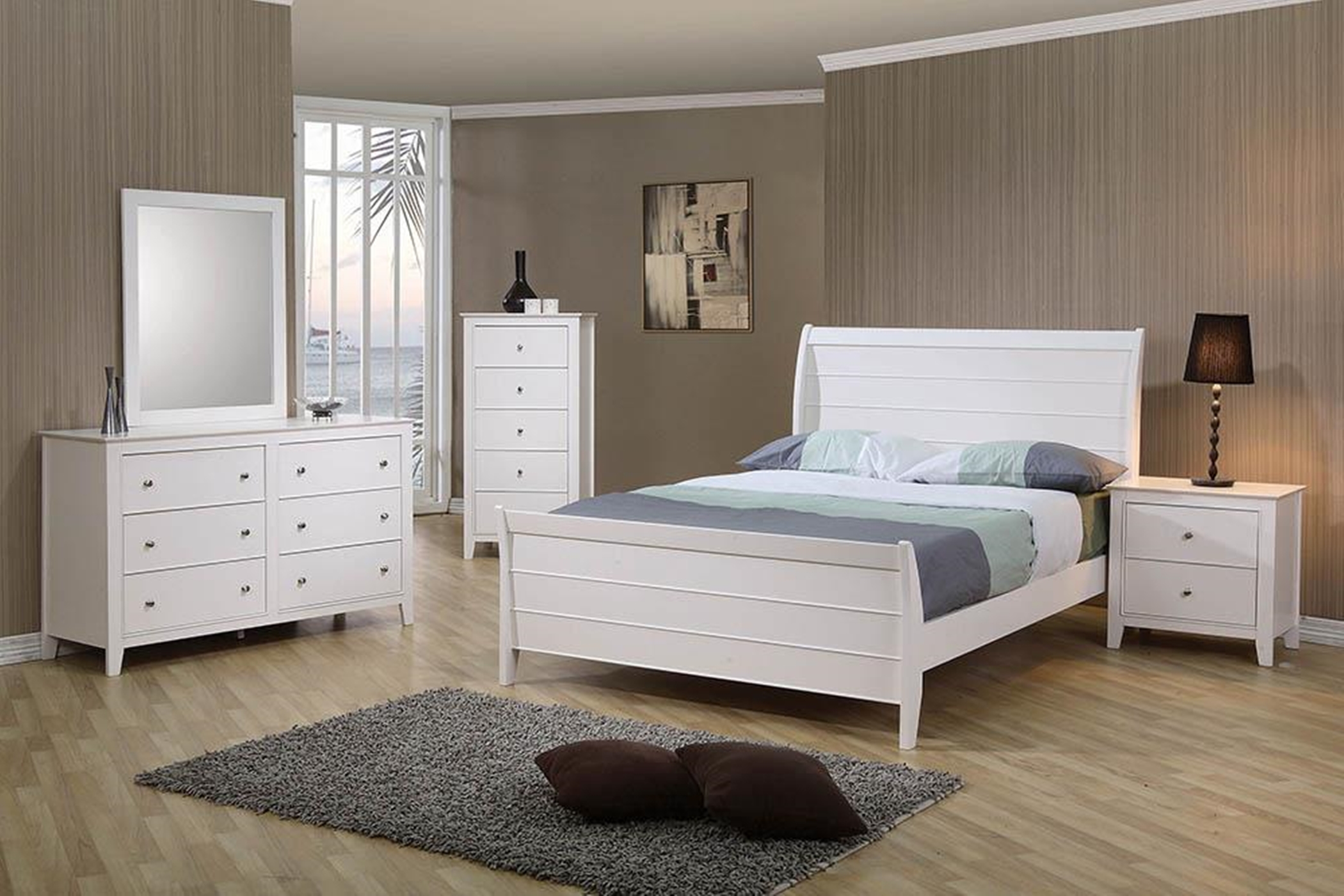 Selena Full Sleigh Bed - Click Image to Close