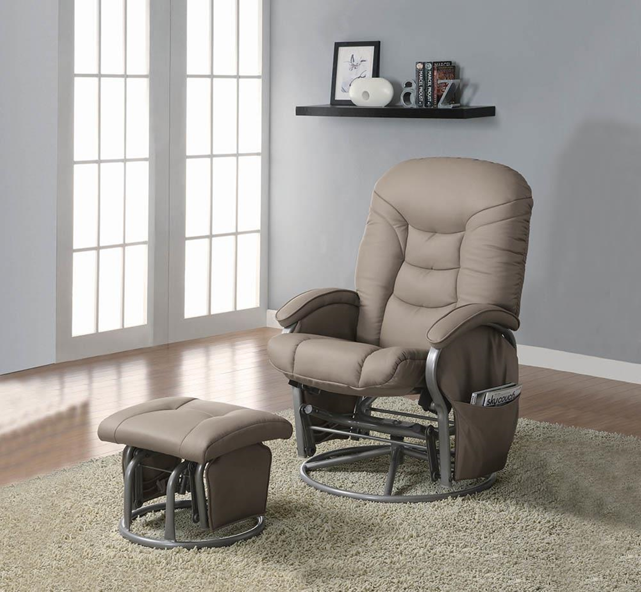 Casual Faux Leather Glider Recliner - Click Image to Close