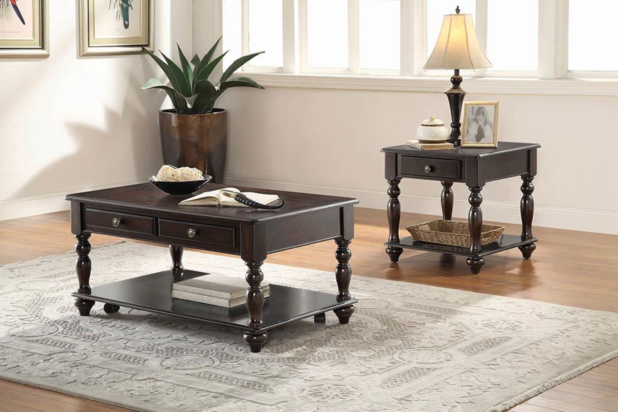 Traditional Walnut Coffee Table - Click Image to Close