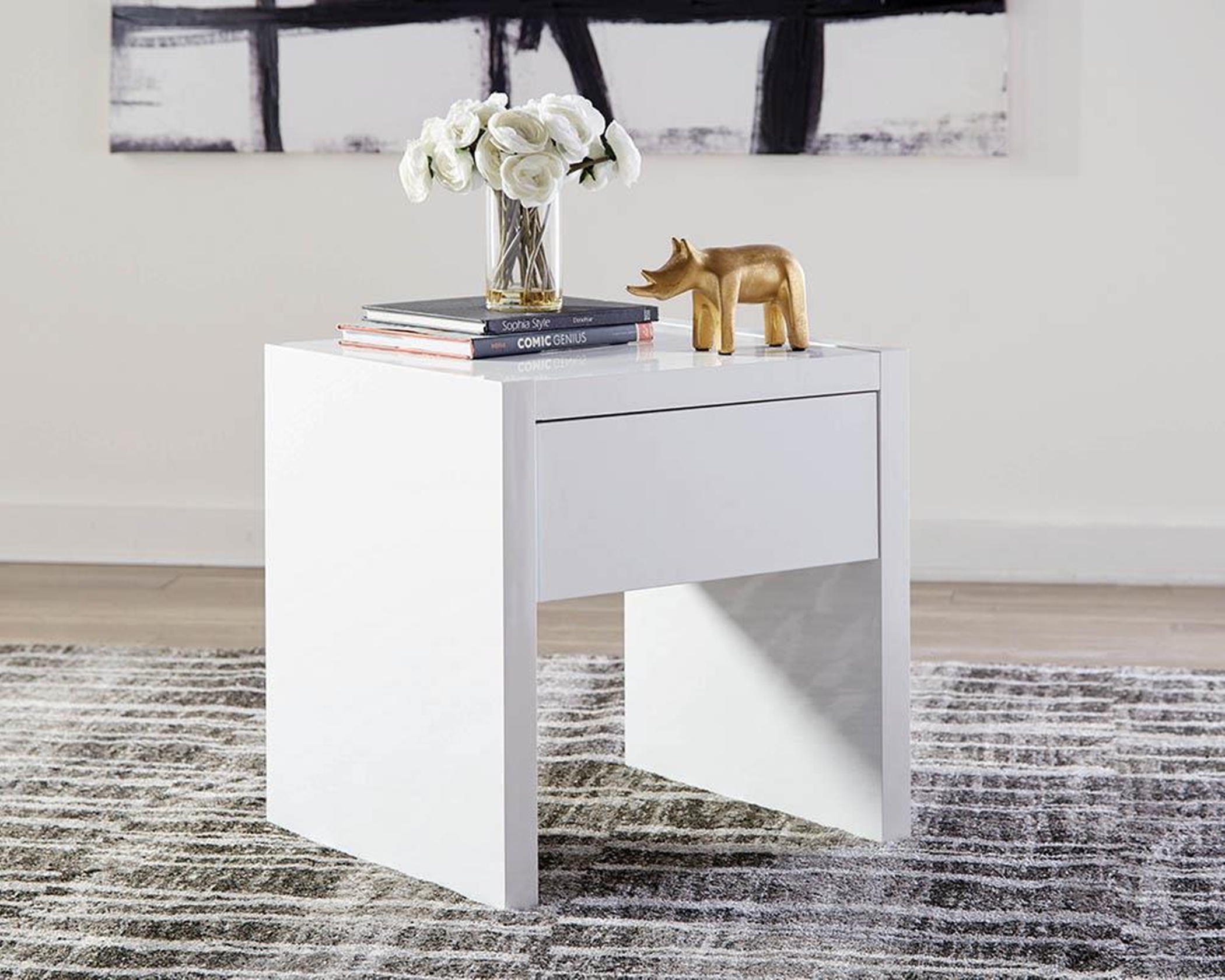 Contemporary White End Table - Click Image to Close