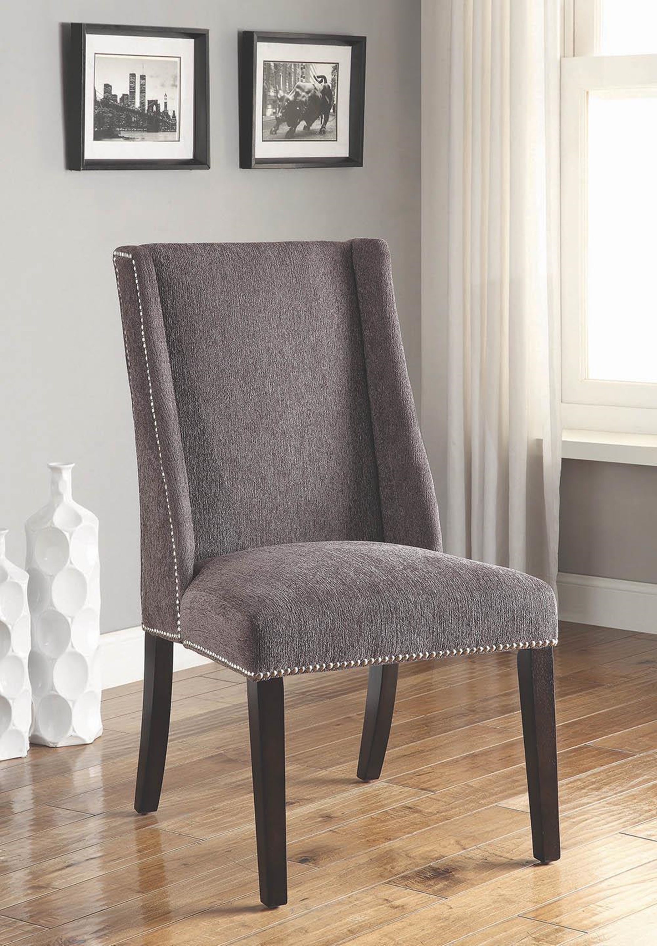 Traditional Grey Accent Chair - Click Image to Close
