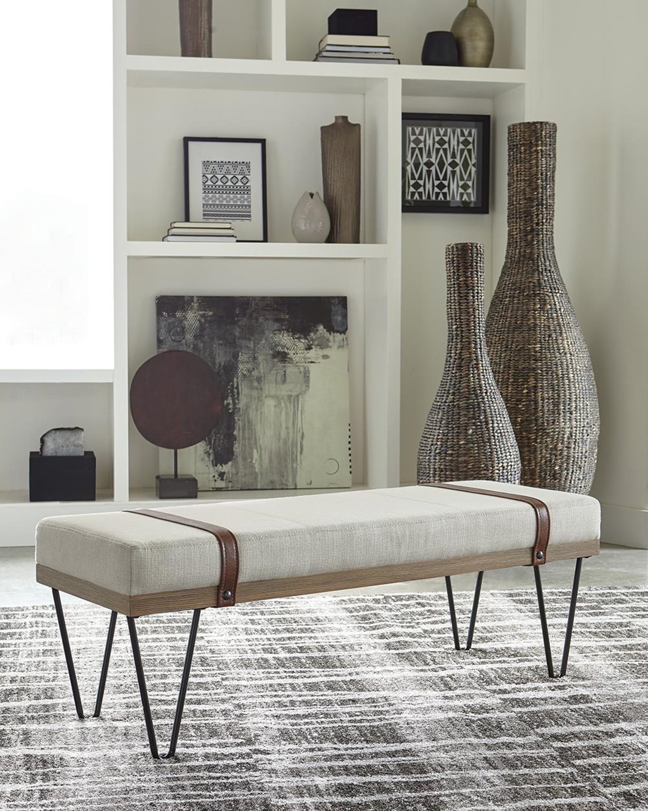 Beige and Black Bench - Click Image to Close