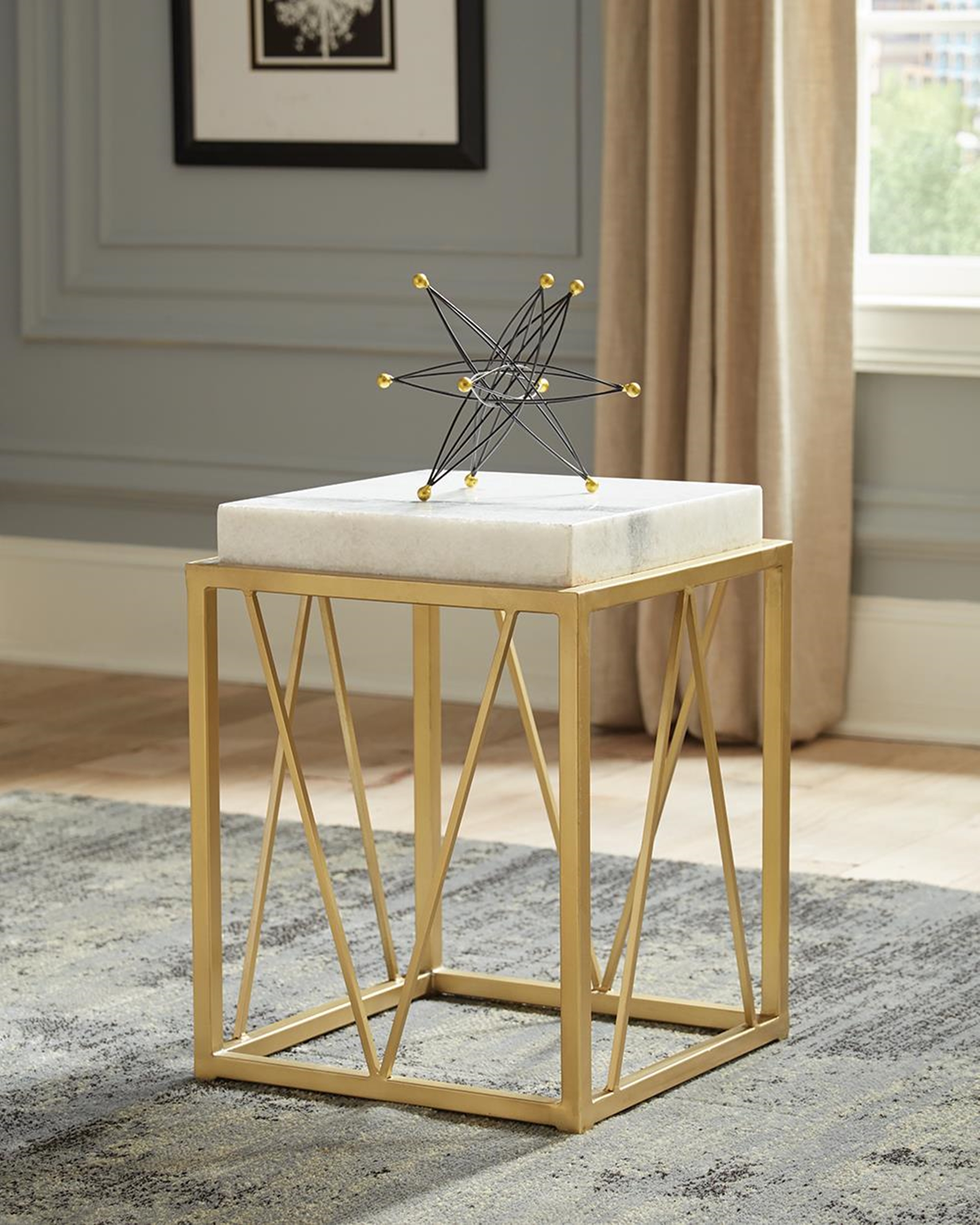 Accent Table - Click Image to Close