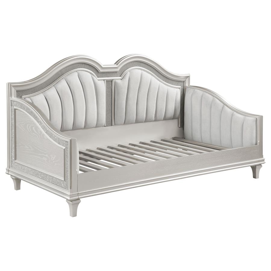 Evangeline Upholstered Twin Daybed Silver Oak (image for) Evangeline Upholstered Twin Daybed Silver Oak